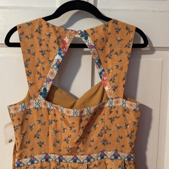 Modcloth NWOT Sleeveless Mustard Yellow Small Dress with Cutout in back - Picture 8 of 13